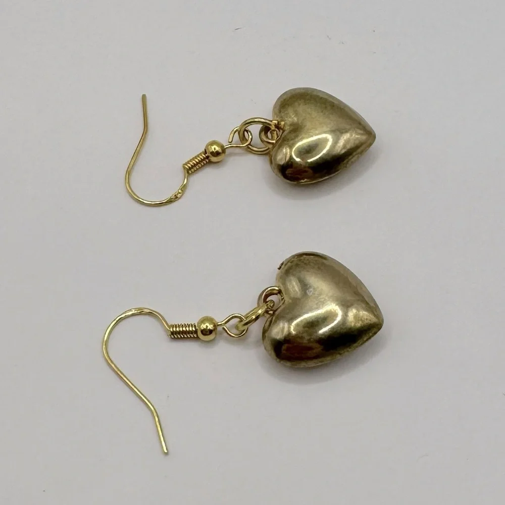 VINTAGE Gold-Tone Puffy Heart Dangle Earrings